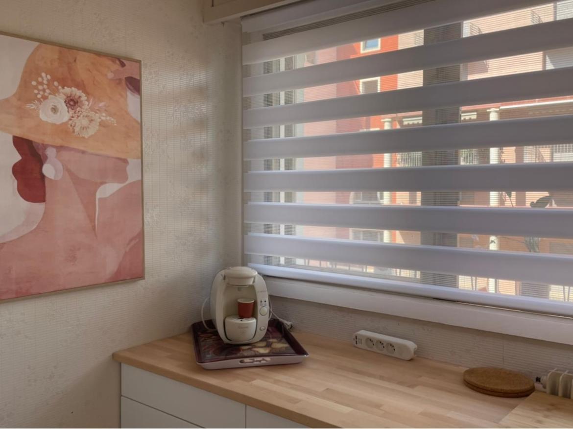 Studio 2 Pers , 40M2 En Bord De Mer Avec Vue Mer マントン エクステリア 写真