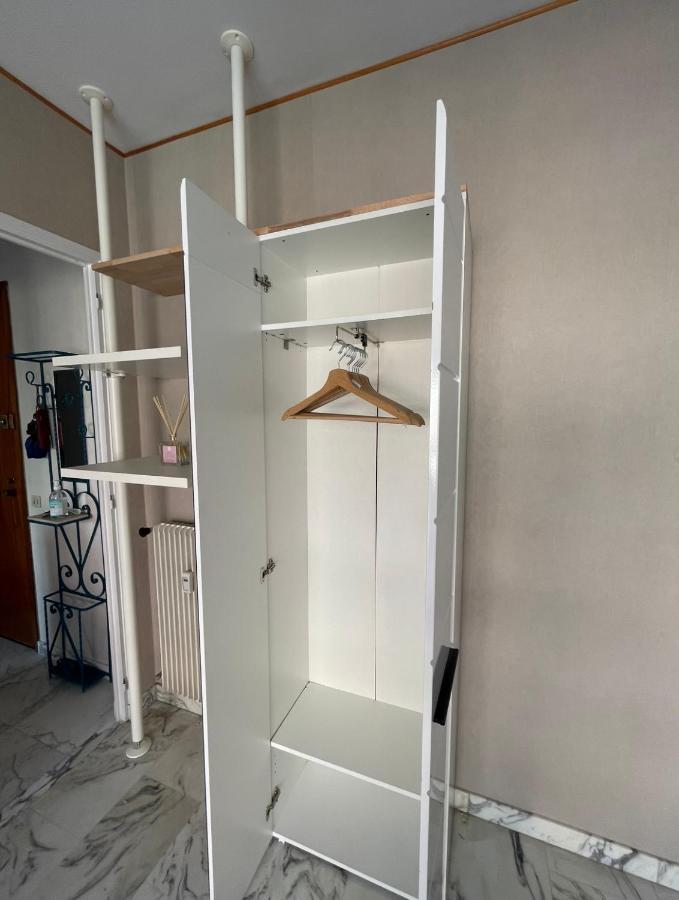 Studio 2 Pers , 40M2 En Bord De Mer Avec Vue Mer マントン エクステリア 写真